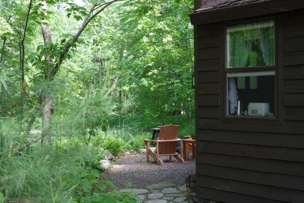 Vintage Wild West Tiny Hotel In The Woods! Pine City Esterno foto