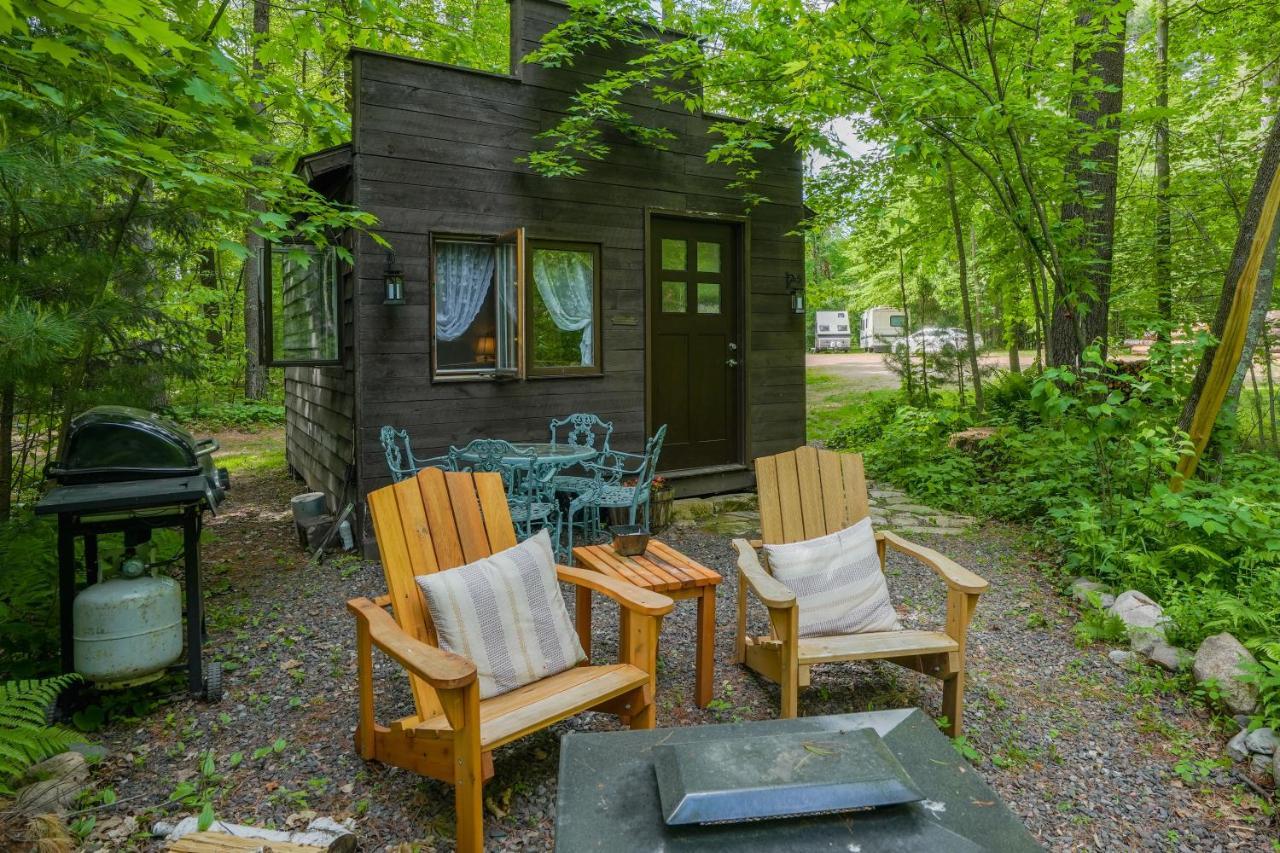 Vintage Wild West Tiny Hotel In The Woods! Pine City Esterno foto